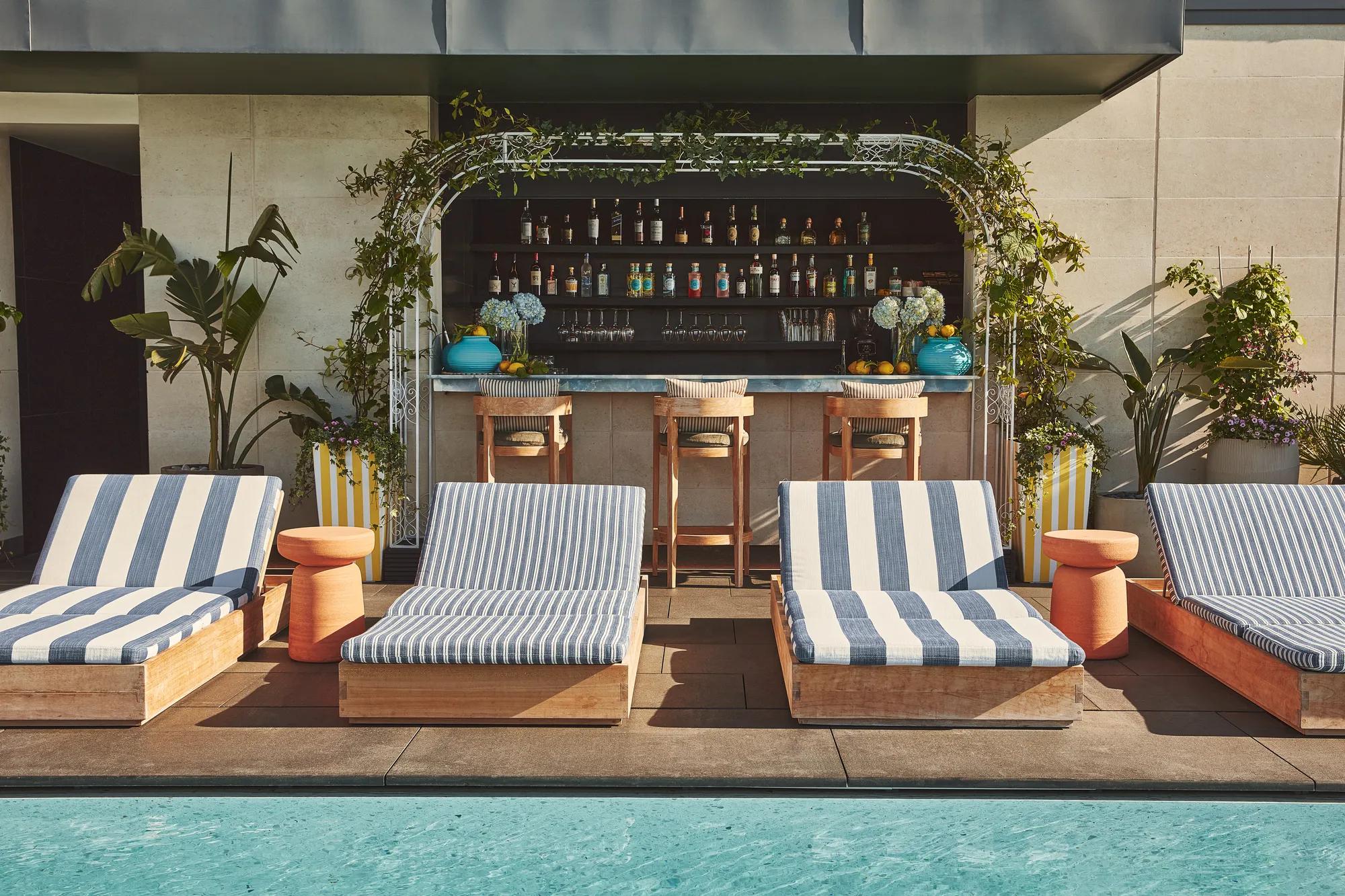 Press Release: Capri in the City at The Berkeley Rooftop Bar - Maybourne